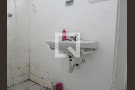 Banheiro de kitnet/studio à venda com 1 quarto, 22m² em Catete, Rio de Janeiro