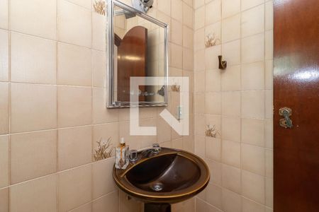 Casa à venda com 226m², 4 quartos e 2 vagasBanheiro da Suíte 3