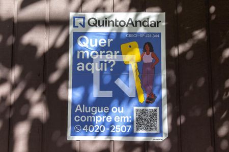 Casa à venda com 226m², 4 quartos e 2 vagasFachada