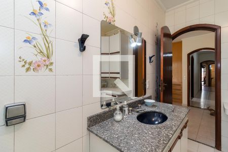 Casa à venda com 226m², 4 quartos e 2 vagasBanheiro da Suíte 1