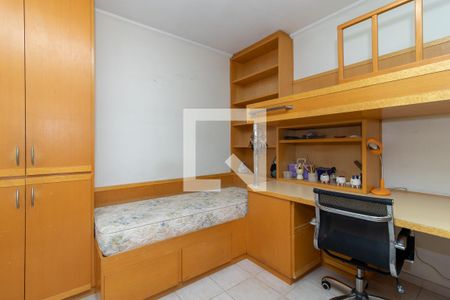 Casa à venda com 226m², 4 quartos e 2 vagasSuíte 2