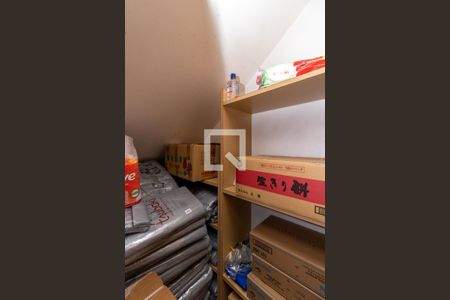 Casa à venda com 226m², 4 quartos e 2 vagasDespensa