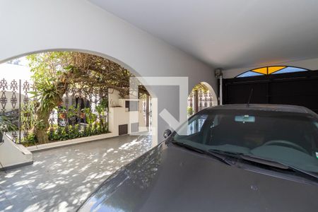 Casa à venda com 226m², 4 quartos e 2 vagasGaragem
