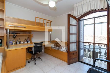 Casa à venda com 226m², 4 quartos e 2 vagasSuíte 2