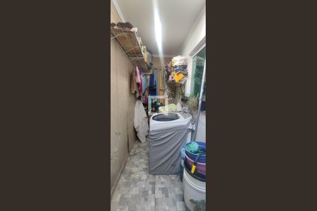 Casa de condomínio à venda com 74m², 2 quartos e 1 vagaÁrea de Serviço