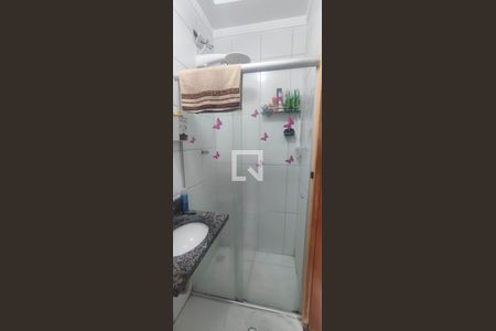 Casa de condomínio à venda com 74m², 2 quartos e 1 vagaBanheiro