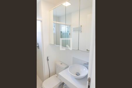 Studio à venda com 33m², 1 quarto e 1 vaga Studio à venda com 33m², 1 quarto e 1 vagaBanheiro