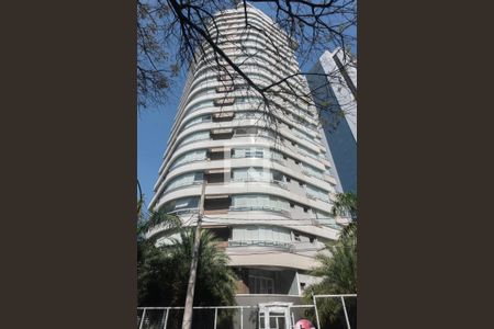 Studio à venda com 33m², 1 quarto e 1 vaga Studio à venda com 33m², 1 quarto e 1 vagaFachada