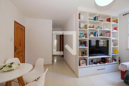 Apartamento à venda com 60m², 2 quartos e 1 vaga Apartamento à venda com 60m², 2 quartos e 1 vagaSala
