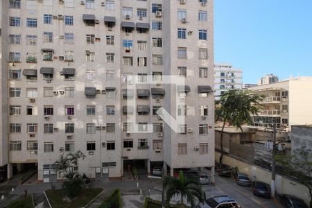 Apartamento à venda com 60m², 2 quartos e 1 vaga Apartamento à venda com 60m², 2 quartos e 1 vagaVista do Quarto 2