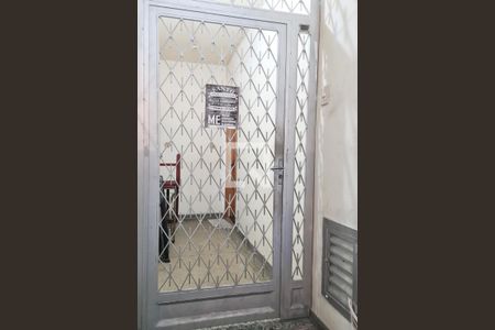 Apartamento para alugar com 80m², 2 quartos e 1 vagaEntrada