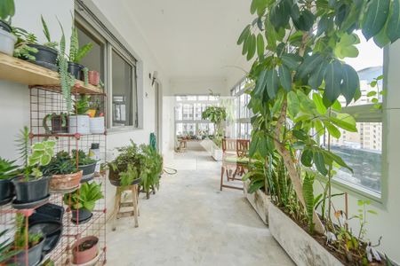 Varanda de apartamento à venda com 5 quartos, 340m² em Bela Vista, São Paulo