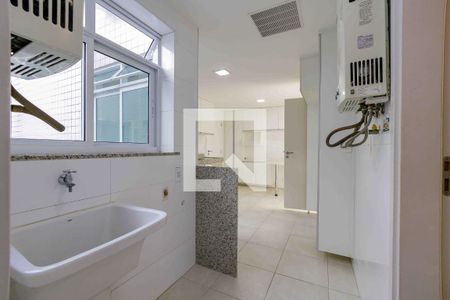 Apartamento à venda com 322m², 3 quartos e 4 vagasÁrea de Serviço