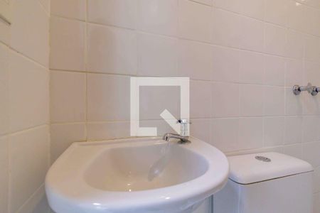 Apartamento à venda com 322m², 3 quartos e 4 vagasBanheiro de Serviço