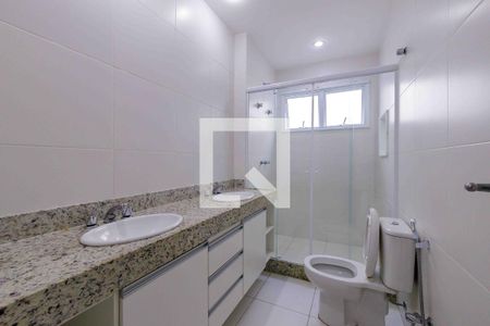 Apartamento à venda com 322m², 3 quartos e 4 vagasBanheiro Suíte 1