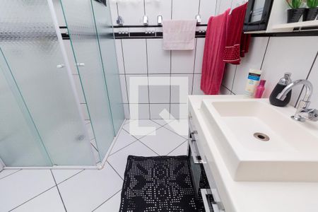 Casa à venda com 80m², 7 quartos e 1 vagaBanheiro