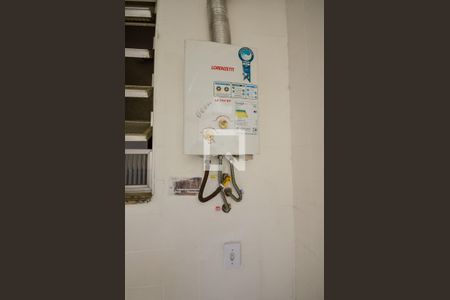 Apartamento à venda com 79m², 3 quartos e 1 vagaÁrea de Serviço