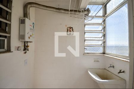 Apartamento à venda com 79m², 3 quartos e 1 vagaÁrea de Serviço