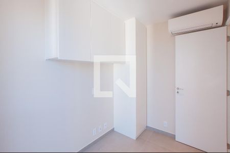 Quarto 1 de apartamento para alugar com 2 quartos, 64m² em Sumarezinho, São Paulo