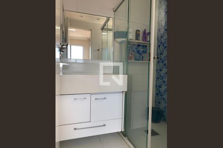 Apartamento à venda com 71m², 3 quartos e 2 vagasBanheiro da Suíte