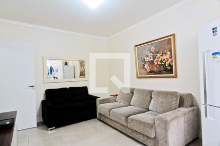 Casa à venda com 320m², 8 quartos e 3 vagas Casa à venda com 320m², 8 quartos e 3 vagasCasa 4 - sala