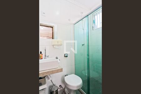 Casa à venda com 320m², 8 quartos e 3 vagas Casa à venda com 320m², 8 quartos e 3 vagasCasa 4 - banheiro da suíte