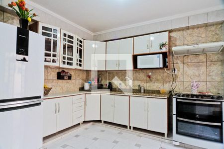 Casa à venda com 320m², 8 quartos e 3 vagas Casa à venda com 320m², 8 quartos e 3 vagasCasa 3 - cozinha