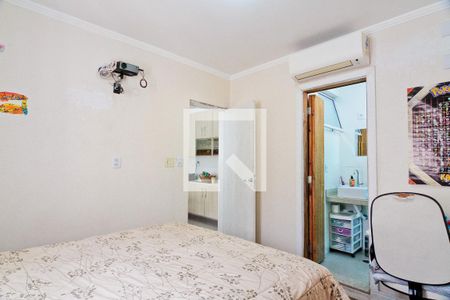 Casa à venda com 320m², 8 quartos e 3 vagas Casa à venda com 320m², 8 quartos e 3 vagasCasa 4 - suíte