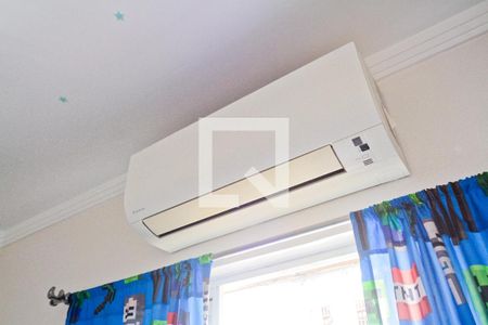 Casa à venda com 320m², 8 quartos e 3 vagas Casa à venda com 320m², 8 quartos e 3 vagasCasa 4 - quarto