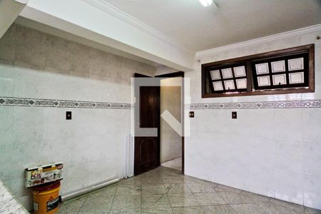 Casa à venda com 320m², 8 quartos e 3 vagas Casa à venda com 320m², 8 quartos e 3 vagasCozinha