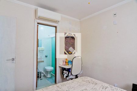 Casa à venda com 320m², 8 quartos e 3 vagas Casa à venda com 320m², 8 quartos e 3 vagasCasa 4 - suíte