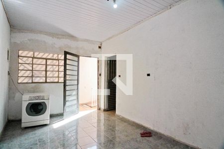 Casa à venda com 320m², 8 quartos e 3 vagas Casa à venda com 320m², 8 quartos e 3 vagasCasa 2 - sala