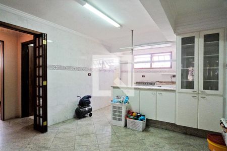 Casa à venda com 320m², 8 quartos e 3 vagas Casa à venda com 320m², 8 quartos e 3 vagasCozinha