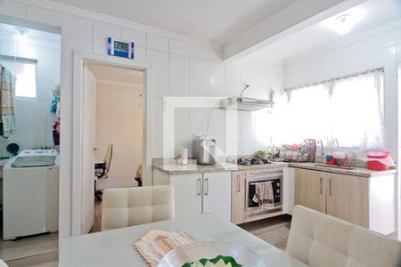 Casa à venda com 320m², 8 quartos e 3 vagas Casa à venda com 320m², 8 quartos e 3 vagasCasa 4 - cozinha