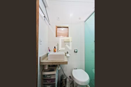 Casa à venda com 320m², 8 quartos e 3 vagas Casa à venda com 320m², 8 quartos e 3 vagasCasa 4 - banheiro da suíte