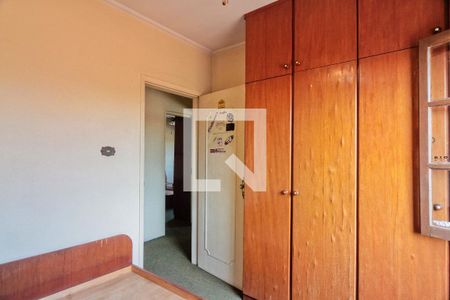 Casa à venda com 320m², 8 quartos e 3 vagas Casa à venda com 320m², 8 quartos e 3 vagasQuarto 1