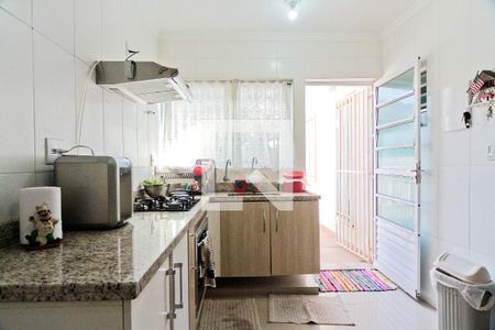Casa à venda com 320m², 8 quartos e 3 vagas Casa à venda com 320m², 8 quartos e 3 vagasCasa 4 - cozinha