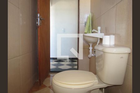 Casa para alugar com 80m², 2 quartos e sem vagaBanheiro Social