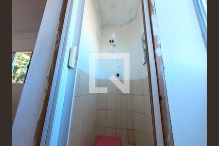 Casa para alugar com 80m², 2 quartos e sem vaga Casa para alugar com 80m², 2 quartos e sem vagaBanheiro Quarto