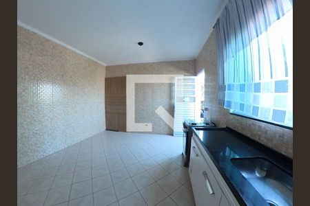 Cozinha  de casa para alugar com 1 quarto, 45m² em Jardim Peri, São Paulo