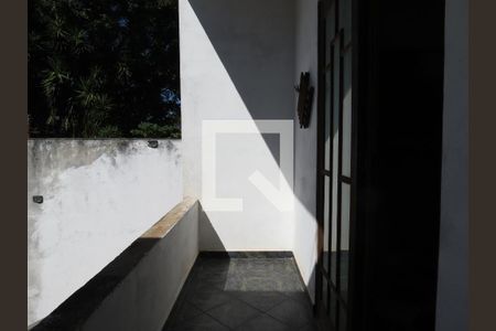 Varanda de casa para alugar com 2 quartos, 80m² em Jardim Peri, São Paulo