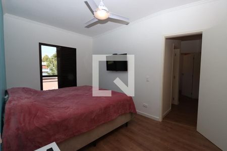 Casa à venda com 93m², 3 quartos e 3 vagasSuíte