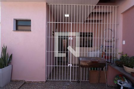 Casa à venda com 93m², 3 quartos e 3 vagasLavanderia