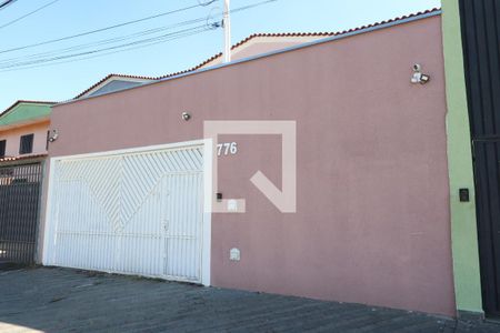 Casa à venda com 93m², 3 quartos e 3 vagasFachada