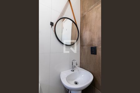 Apartamento para alugar com 42m², 2 quartos e sem vagaBanheiro