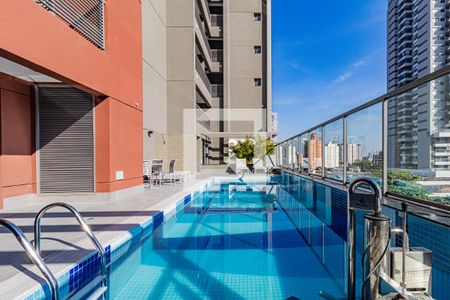 Apartamento para alugar com 26m², 1 quarto e sem vaga Apartamento para alugar com 26m², 1 quarto e sem vagaÁrea comum - Piscina