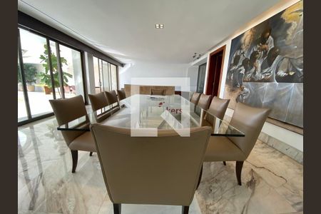 Casa à venda com 4 quartos, 1180m² em Mangabeiras, Belo Horizonte