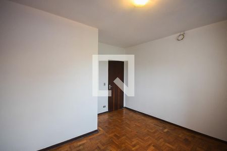 Quarto 1 de casa para alugar com 2 quartos, 100m² em Jardim Maria Rosa, Taboão da Serra