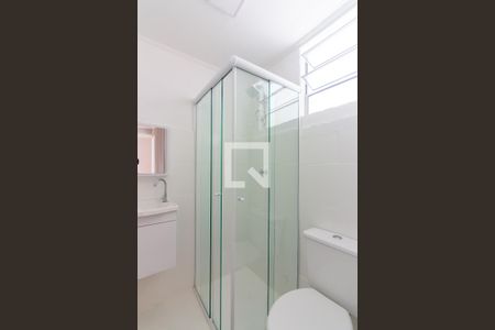 Apartamento à venda com 42m², 2 quartos e 1 vaga Apartamento à venda com 42m², 2 quartos e 1 vagaBanheiro