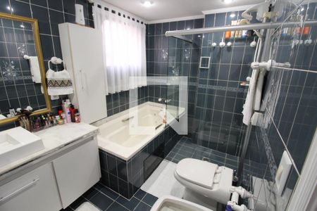 Apartamento à venda com 145m², 3 quartos e 3 vagasBanheiro Suite